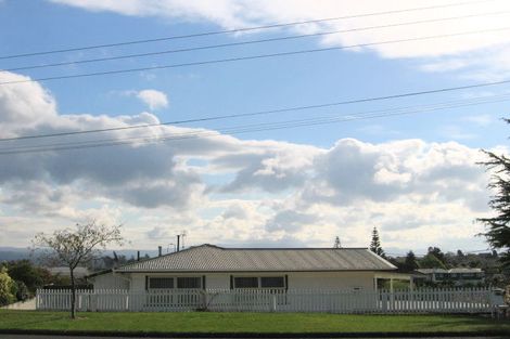 Photo of property in 363 Ngatai Road, Bellevue, Tauranga, 3110