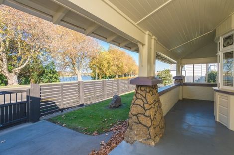 Photo of property in 2 Glasgow Street, Takaro, Palmerston North, 4412