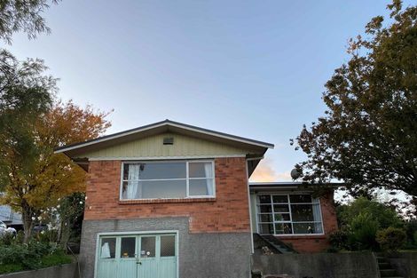 Photo of property in 90 Whatawhata Road, Dinsdale, Hamilton, 3204