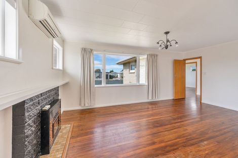 Photo of property in 66 Clarence Cox Crescent, Pirimai, Napier, 4112