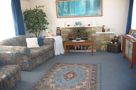 Photo of property in 194 Don Buck Road, Massey, Auckland, 0614