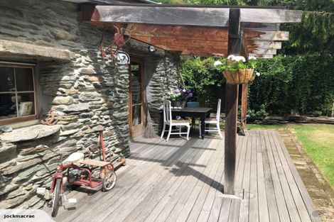 Photo of property in 62 Manse Road, Arrowtown, 9302