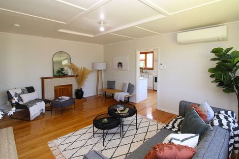 Photo of property in 284 High Street South, Carterton, 5713