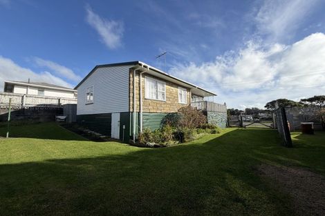 Photo of property in 5 Raleigh Street, Vogeltown, New Plymouth, 4310