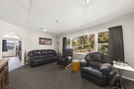 Photo of property in 12 Lagoon Road, Rangiwahia, Kimbolton, 4774