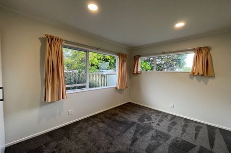 Photo of property in 38 Frank Nobilo Drive, Golflands, Auckland, 2013