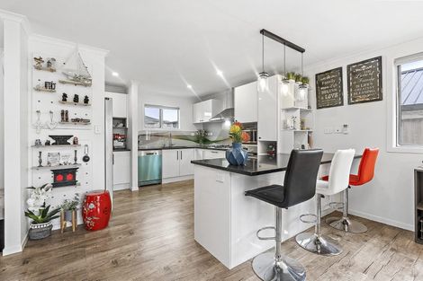 Photo of property in 4 Te Tiireke Drive, Glenview, Hamilton, 3206