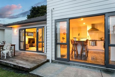 Photo of property in 4c Rewiti Avenue, Takapuna, Auckland, 0622