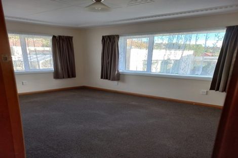 Photo of property in 32 Ainslee Place, North East Valley, Dunedin, 9010