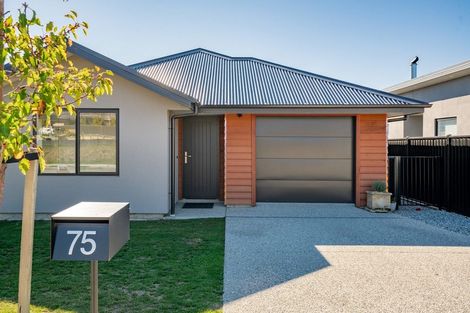 Photo of property in 75 Farrant Drive, Wanaka, 9305