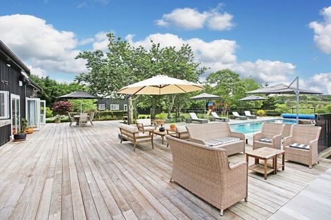 Photo of property in 7 Clevedon Kawakawa Road, Clevedon, Papakura, 2585