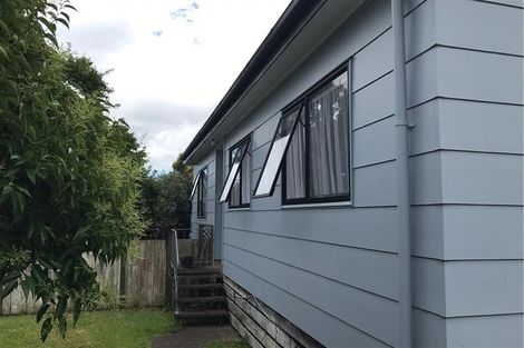 Photo of property in 12 Riverton Drive, Randwick Park, Auckland, 2105