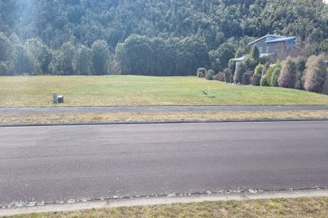Photo of property in 14 Poriwira Drive, Kuratau, Turangi, 3381