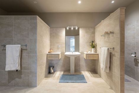 Photo of property in 2 Marina View Estate, Waikawa, Picton, 7281