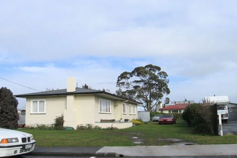 Photo of property in 410 Hapia Street, Camberley, Hastings, 4120