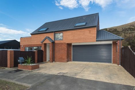 Photo of property in 33a Van Asch Street, Sumner, Christchurch, 8081