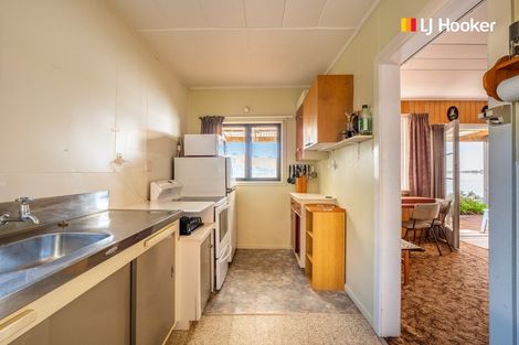 Photo of property in 28 Otakou Golf Course Road, Otakou, Dunedin, 9077