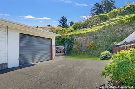 Photo of property in 51 Wairau Road, Picton, 7220