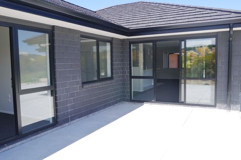 Photo of property in 22 Lacebark Drive, Kinloch, Taupo, 3377