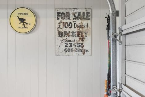 Photo of property in 30 Tinopai Road, Titirangi, Auckland, 0604