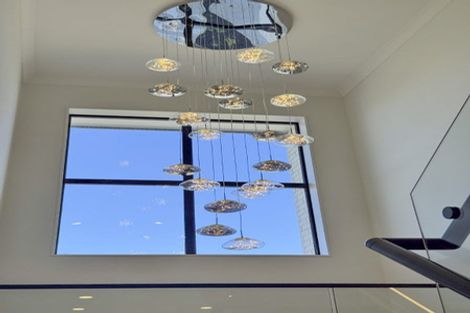 Photo of property in 2 Laurel Drive, Rosehill, 2113