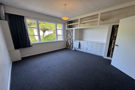 Photo of property in 6 Epsom Way, Karori, Wellington, 6012