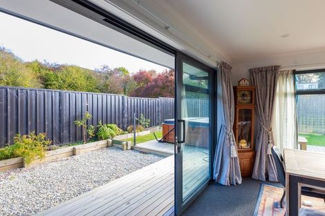 Photo of property in 25 Copinsha Street, Palmerston, 9430