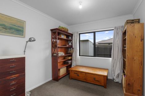 Photo of property in 36 Luxembourg Crescent, Halswell, Christchurch, 8025