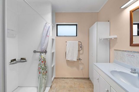 Photo of property in 10 Hikutaia Street, Te Aroha, 3320