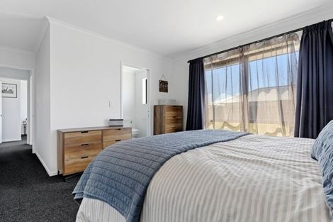 Photo of property in 62 Petries Road, Woodend, 7610