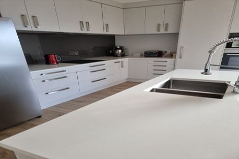 Photo of property in 10 Horoeka Street, Avonhead, Christchurch, 8042