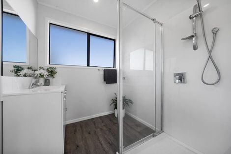 Photo of property in 19 Matipo Drive, Tuakau, 2121