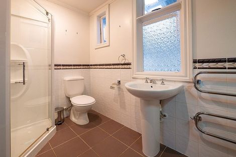 Photo of property in 40 Hargest Crescent, Saint Kilda, Dunedin, 9012