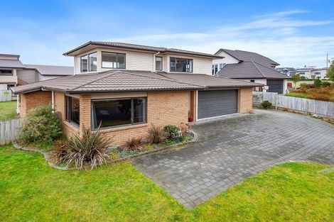 Photo of property in 1 Botanical Heights Drive, Waipahihi, Taupo, 3330