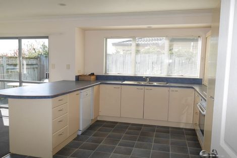 Photo of property in 151 Realm Drive, Paraparaumu, 5032