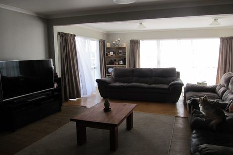 Photo of property in 9 Burns Street, Tawhero, Whanganui, 4501