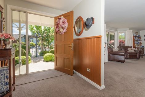 Photo of property in 30 Chandler Crescent, Clyde, 9330