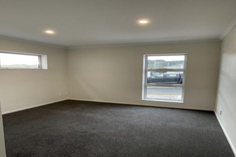 Photo of property in 25 Stockport Grove, Churton Park, Wellington, 6037