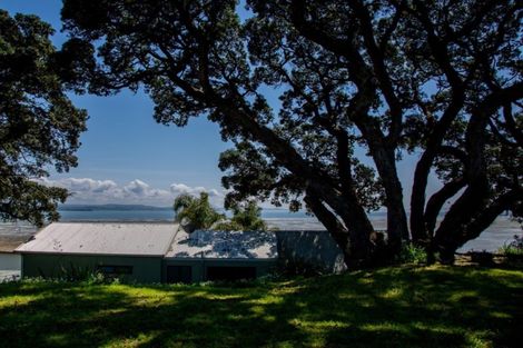 Photo of property in 143a Torkar Road, Clarks Beach, 2122