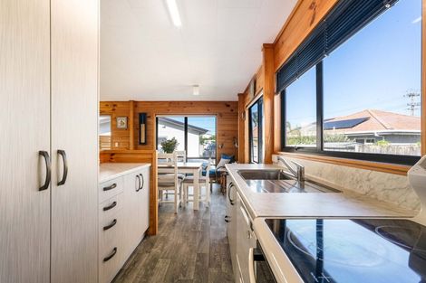 Photo of property in 229b Ocean Road, Whangamata, 3620