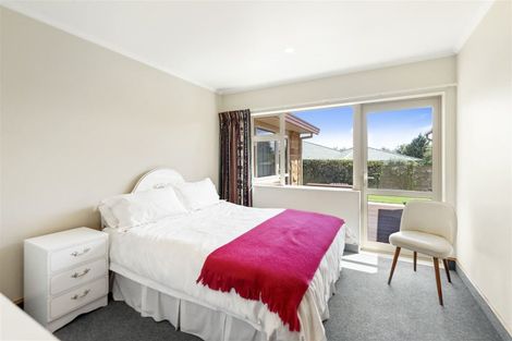 Photo of property in 17 Claremont Rise, Levin, 5510