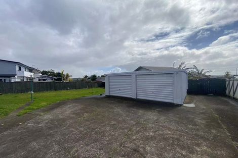 Photo of property in 23 Greenstone Place, Clover Park, Auckland, 2019