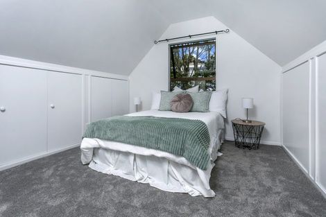 Photo of property in 2/68 Beulah Avenue, Rothesay Bay, Auckland, 0630