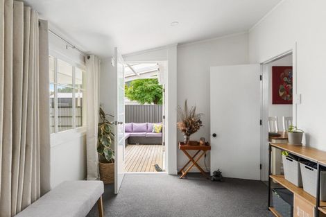 Photo of property in 42 Valley Road, Mangapapa, Gisborne, 4010