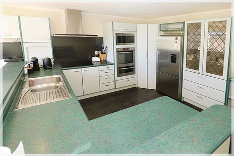 Photo of property in 286 Wall Road, Foxton, 4891