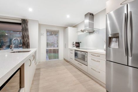 Photo of property in 2a Astrolabe Place, Gulf Harbour, Whangaparaoa, 0930