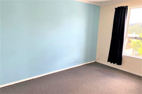 Photo of property in 2a Robson Street, Stokes Valley, Lower Hutt, 5019