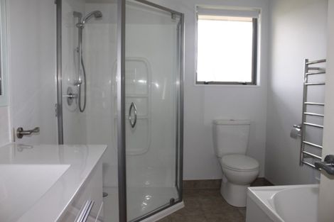 Photo of property in 11 Windsor Drive, Britannia Heights, Nelson, 7010