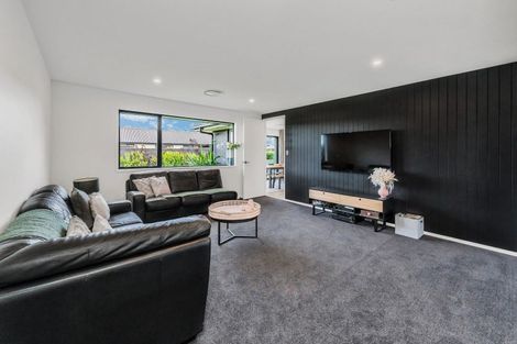 Photo of property in 7 Barewood Grove, West Melton, 7618