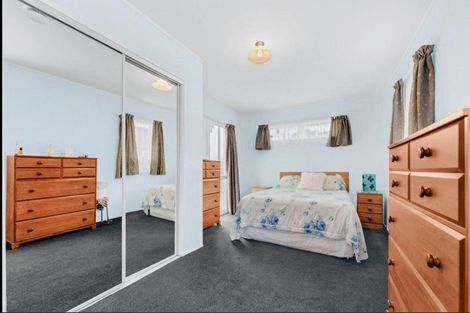 Photo of property in 9 Mcentee Street, Papakura, 2110